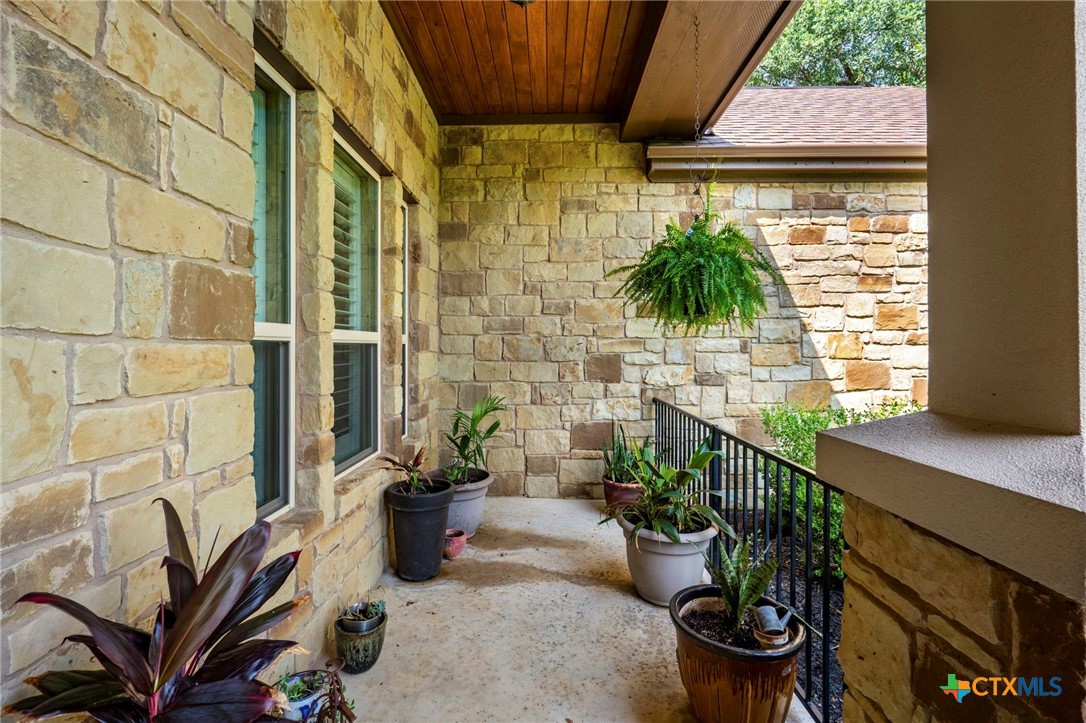 1105 Bella Risa Drive Georgetown, TX 78633 - Photo 9 of 47