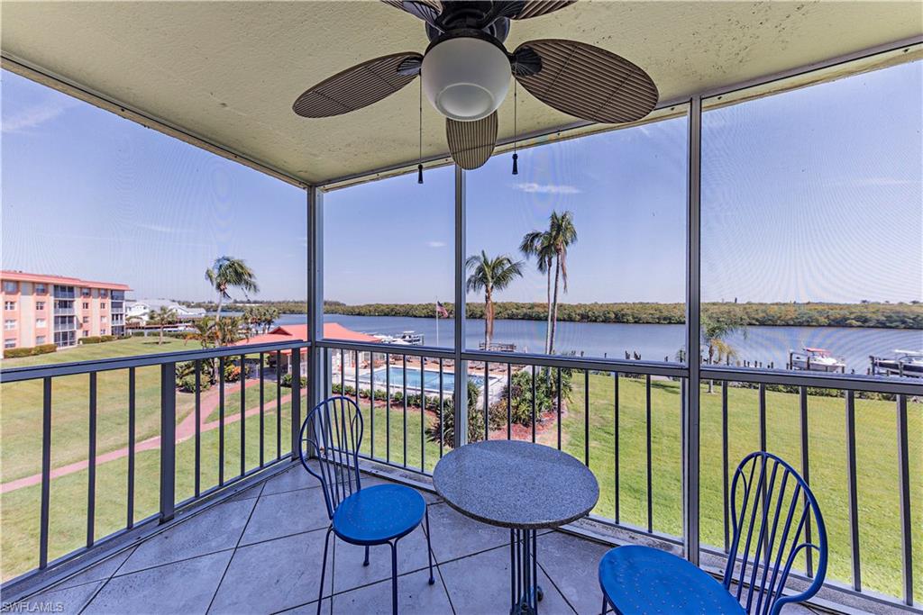 307 Goodlette Road South, Unit B405 Naples, FL 34102 - Photo 3 of 10 Gallery Image 3