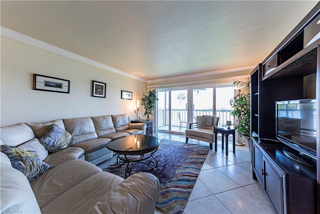 307 Goodlette Road South, Unit B405 Naples, FL 34102 - Photo 4 of 10 Gallery Image 4