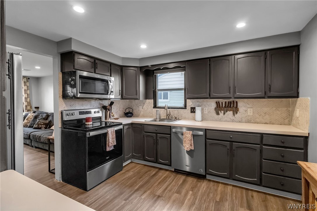 174 Heather Road Cheektowaga, NY 14225 - Photo 11 of 39