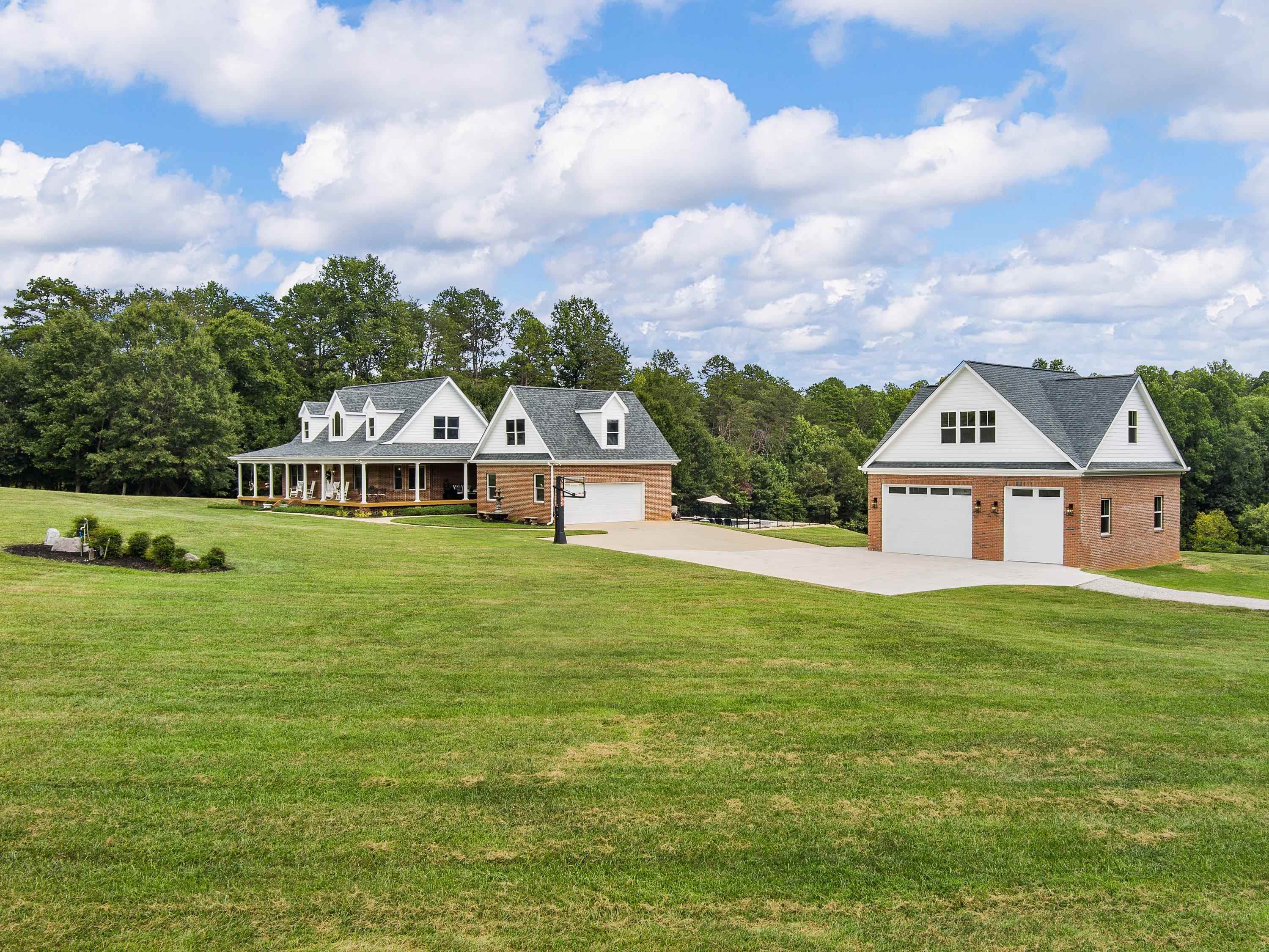 190 Kelseys Mill Road Campobello, SC 29322 - Photo 3 of 36