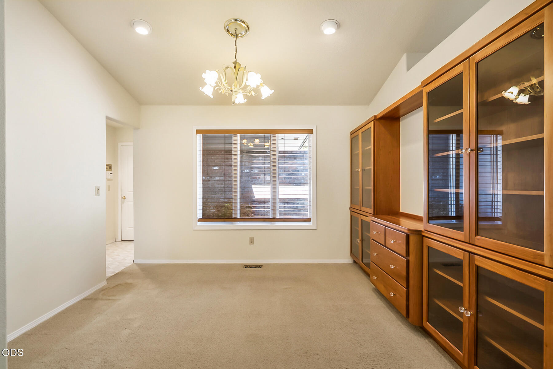 64507 McGrath Road Bend, OR 97701 - Photo 9 of 56