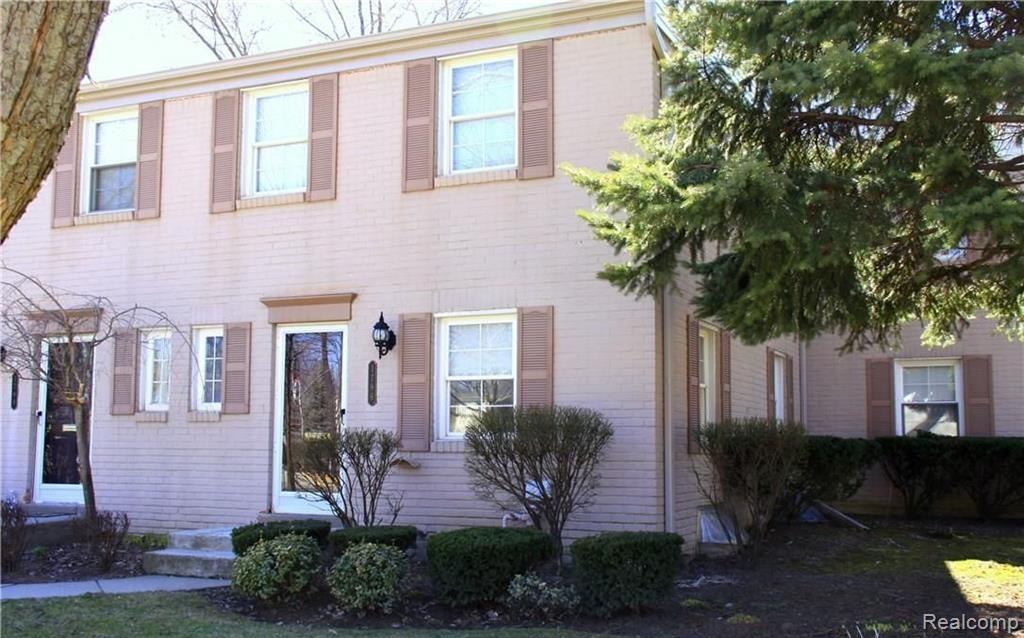 1796 Graefield Road, Unit 20 Birmingham, MI 48009 - Photo 1 of 11 Gallery Image 1