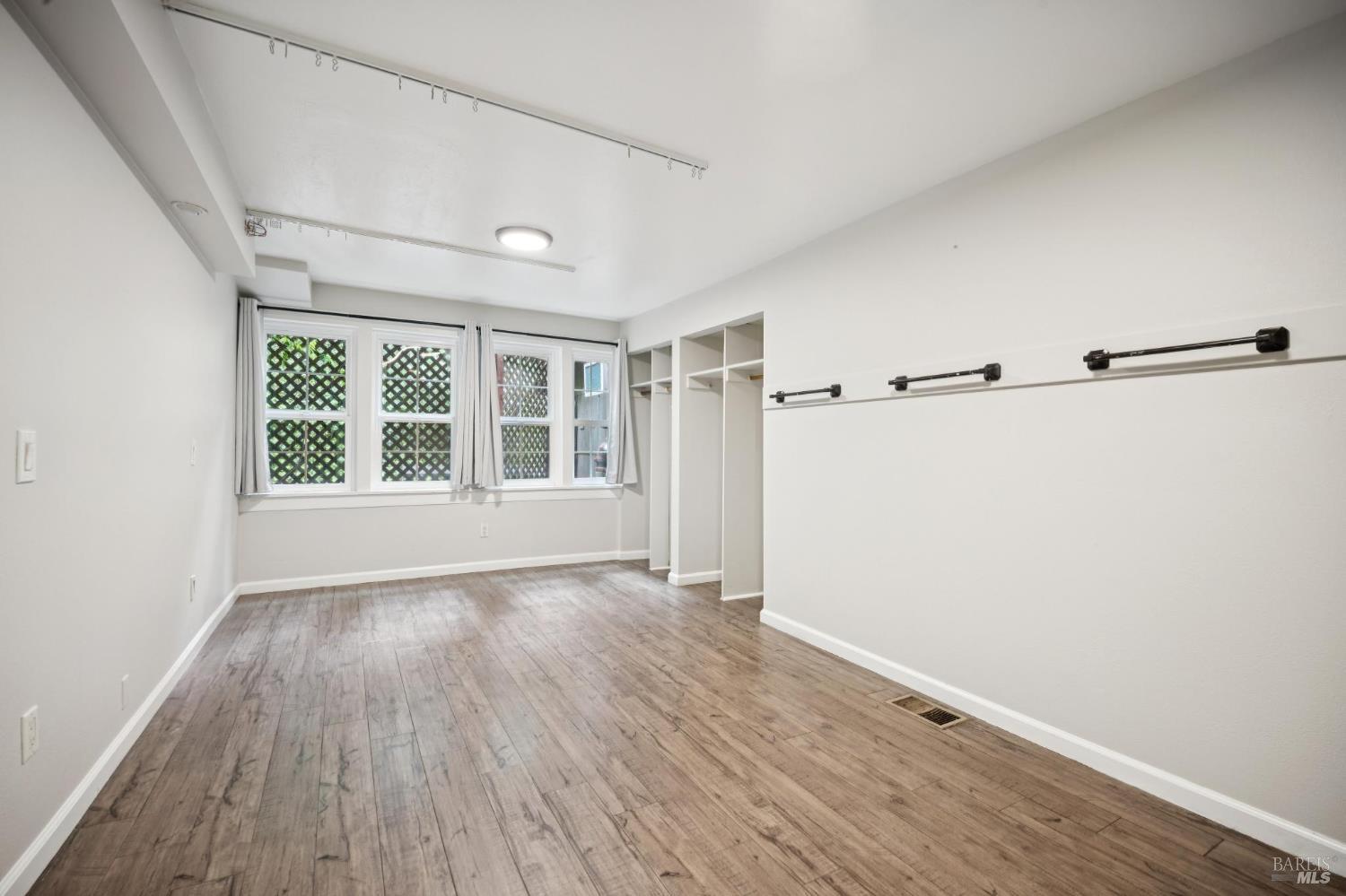 2264 Green Hill Road Sebastopol, CA 95472 - Photo 18 of 75