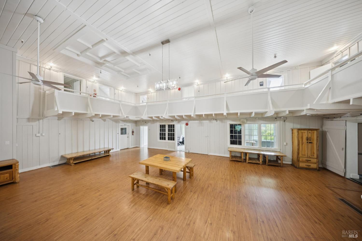 2264 Green Hill Road Sebastopol, CA 95472 - Photo 4 of 75 Great room in Main Lodge