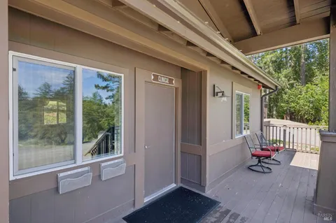 $3,000,000 | 2264 Green Hill Road, Sebastopol, CA 95472