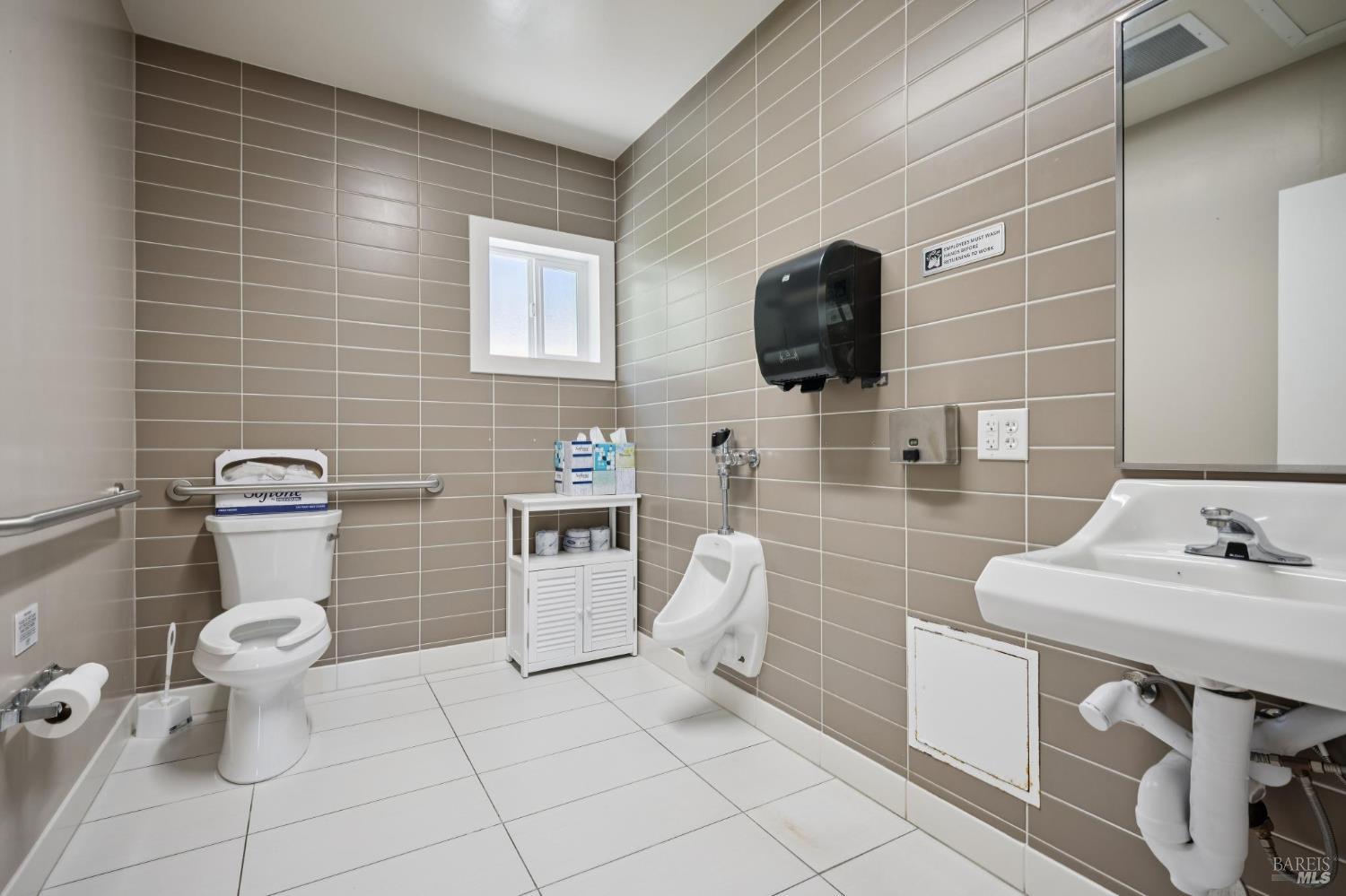 2264 Green Hill Road Sebastopol, CA 95472 - Photo 49 of 75