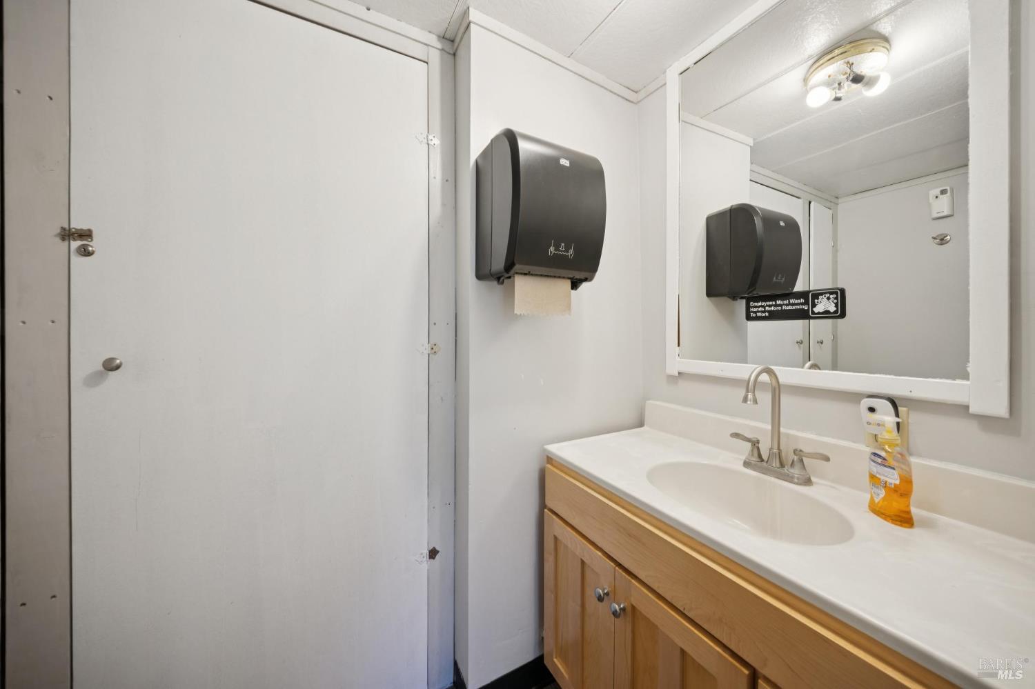 2264 Green Hill Road Sebastopol, CA 95472 - Photo 56 of 75