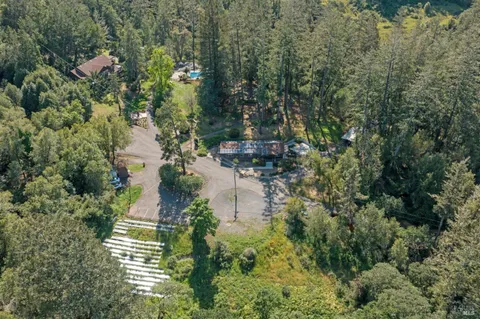 $3,000,000 | 2264 Green Hill Road, Sebastopol, CA 95472