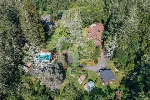 $3,000,000 | 2264 Green Hill Road, Sebastopol, CA 95472