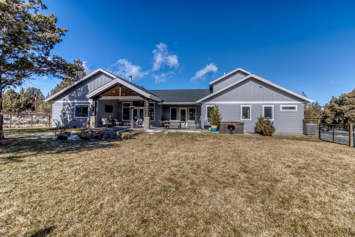 21027 Southwest Gift Road Bend, OR 97703 - Photo 41 of 52 Backyard looking back at house.