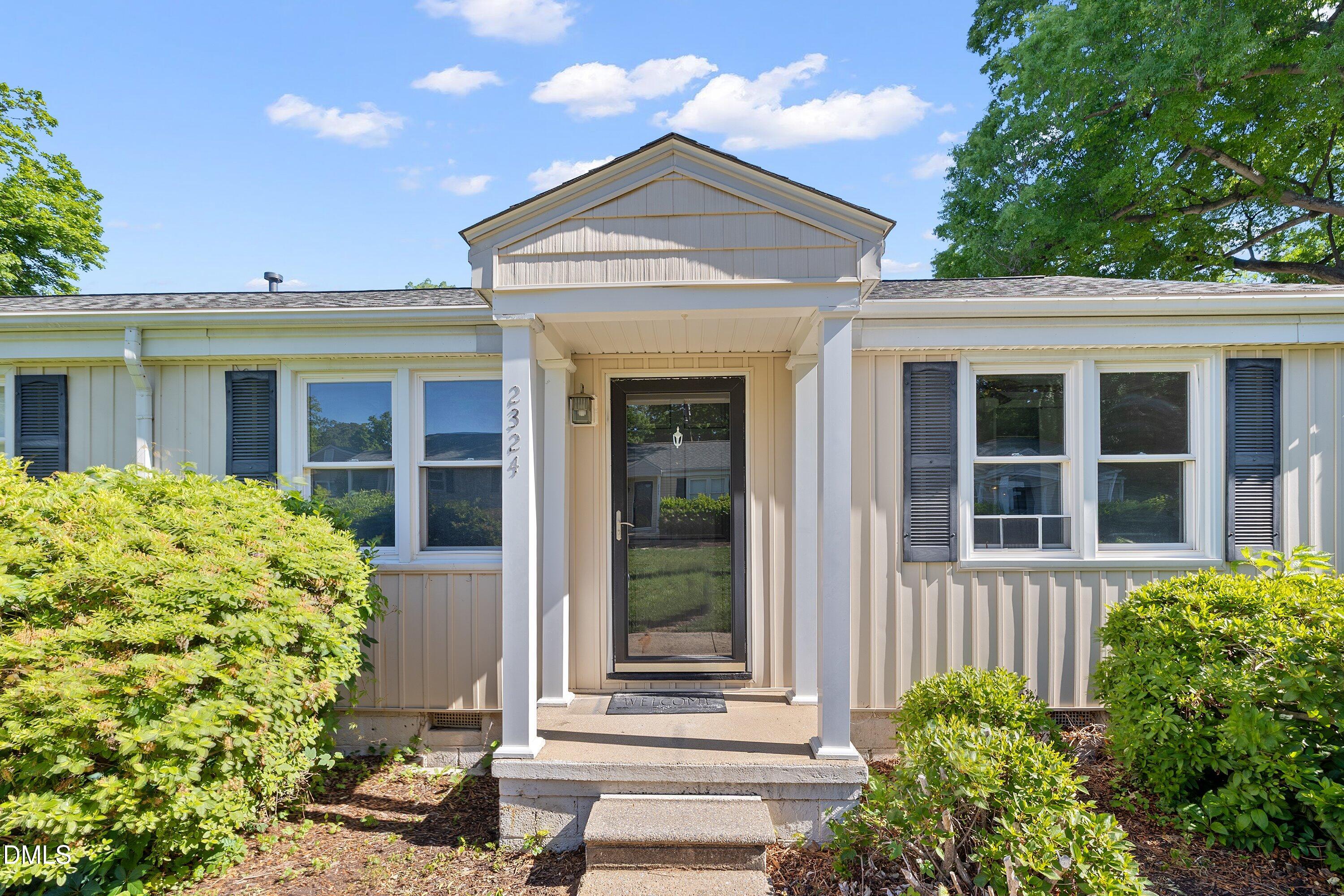 2324 Bernard Street Raleigh, NC 27608 - Photo 4 of 32