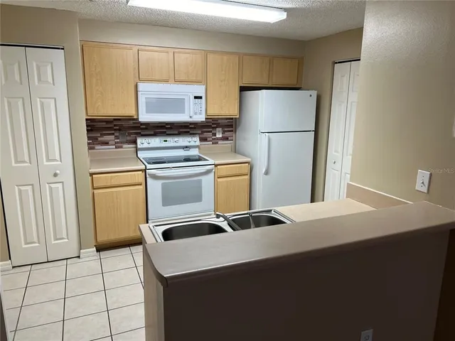 $1,300 | 3502 Windy Walk Way, Unit 109, Orlando, FL 32837