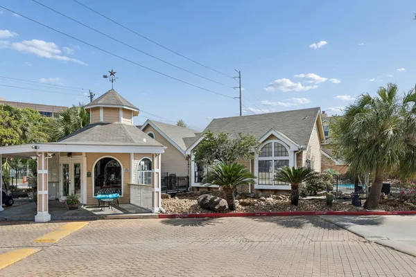 $1,450 | 2300 Old Spanish Trail, Unit 2038, Houston, TX 77054