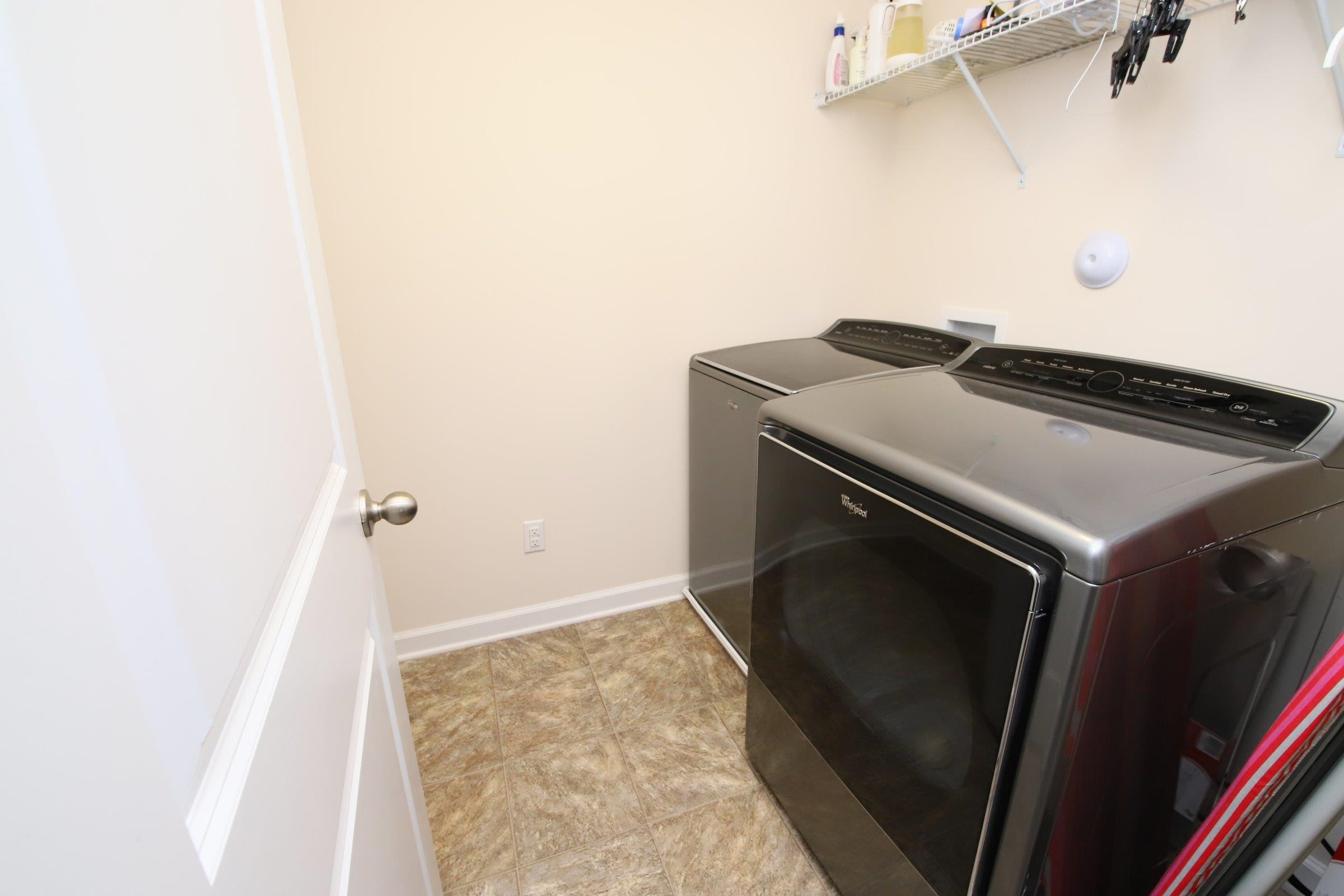 3524 Massey Ridge Court Raleigh, NC 27616 - Photo 25 of 29 Laundry