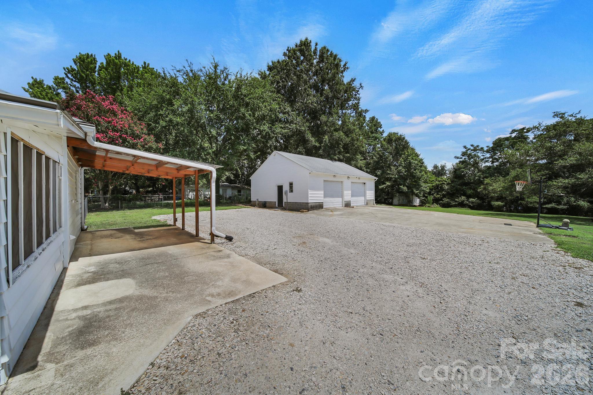 207 Faulkner Street Clover, SC 29710 - Photo 35 of 43