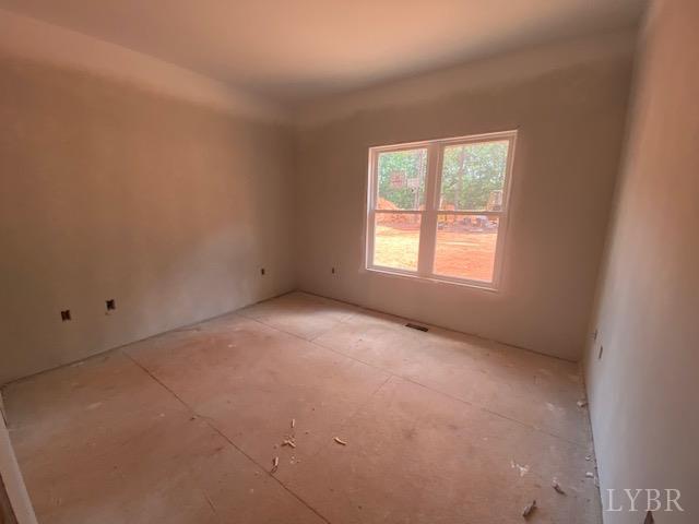 2501 Stonewall Road Concord, VA 24538 - Photo 7 of 8 an empty room with a window