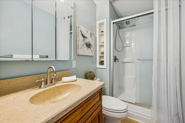 $215,000 | 511 Coventry Lane, Unit 2, Crystal Lake, IL 60014