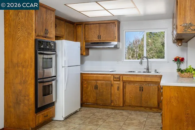 $1,239,000 | 1140-1140 Rachele Road, Walnut Creek, CA 94597