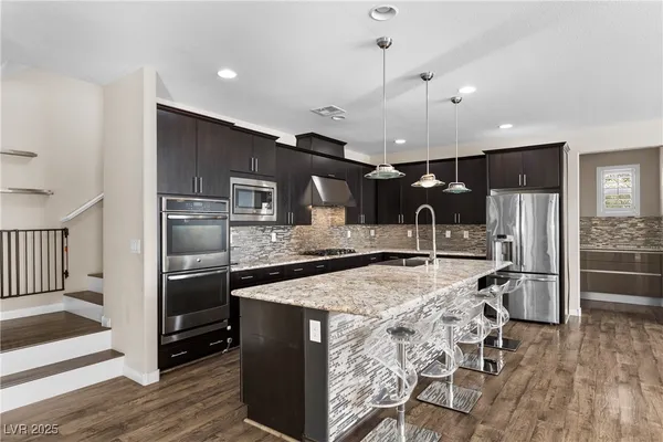 $700,000 | 8687 West Moon Crater Avenue, Las Vegas, NV 89178