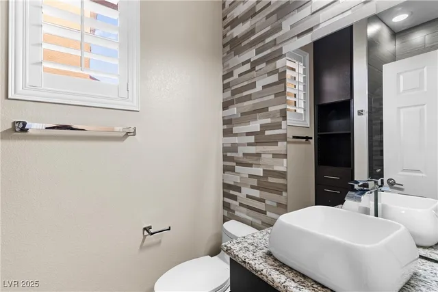 $725,000 | 8687 West Moon Crater Avenue, Las Vegas, NV 89178