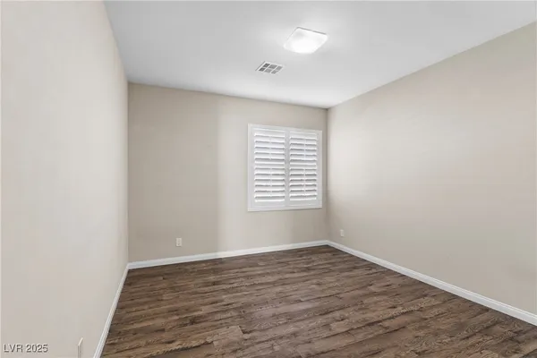 $700,000 | 8687 West Moon Crater Avenue, Las Vegas, NV 89178