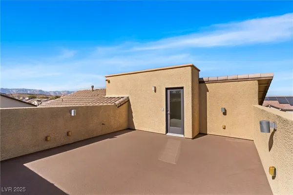 $700,000 | 8687 West Moon Crater Avenue, Las Vegas, NV 89178