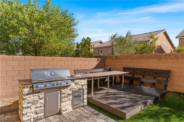 $725,000 | 8687 West Moon Crater Avenue, Las Vegas, NV 89178