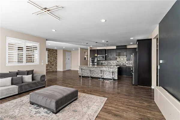 $700,000 | 8687 West Moon Crater Avenue, Las Vegas, NV 89178