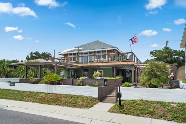 $1,099,999 | 2306 South Ocean Boulevard, North Myrtle Beach, SC 29582
