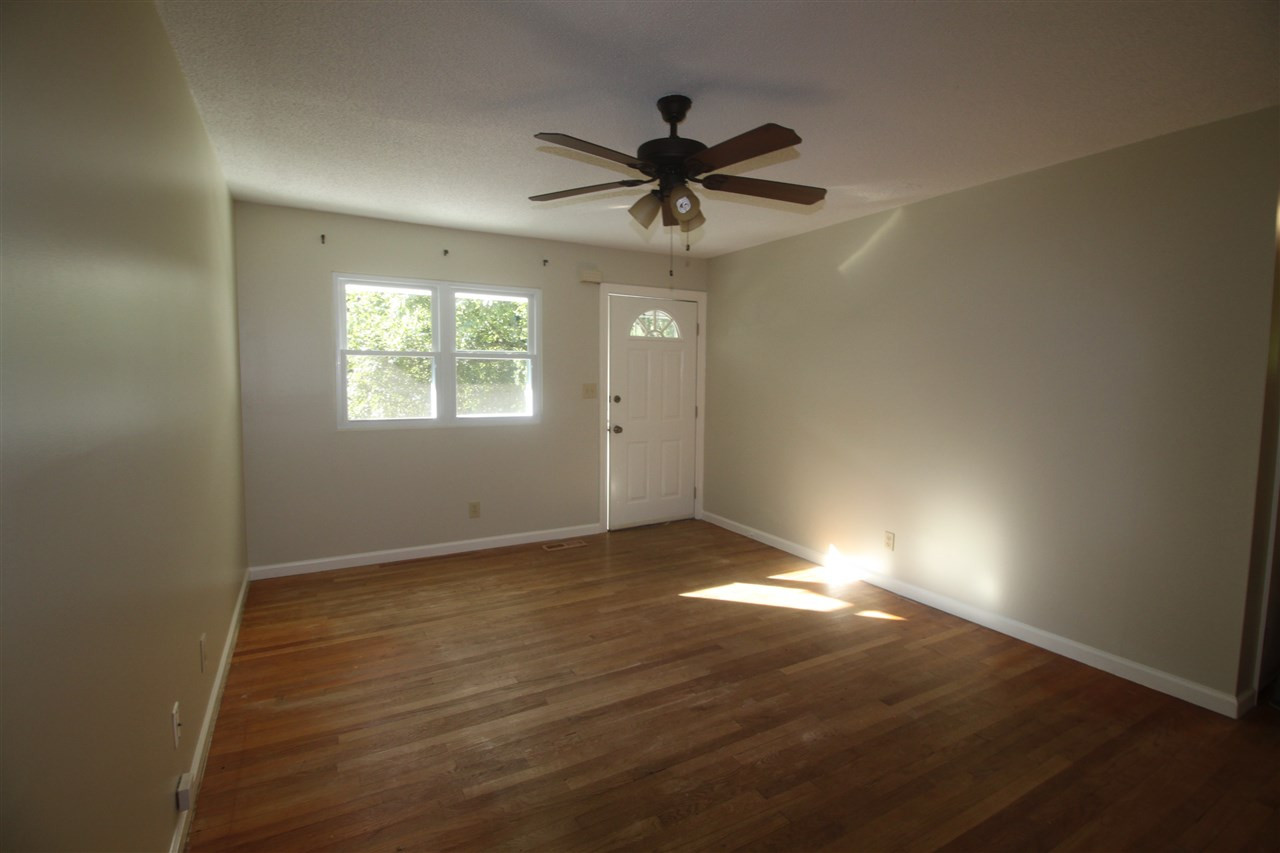 1409 Kelly Road Garner, NC 27529 - Photo 2 of 20 Family Room