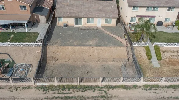 $535,000 | 2143 Willowbrook Lane, Perris, CA 92571