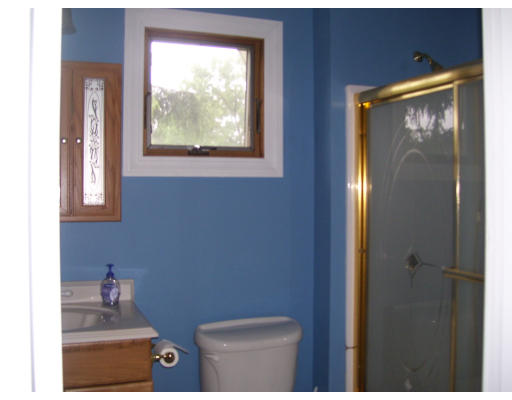 149 King Philip Road Worcester, MA 01606 - Photo 7 of 10