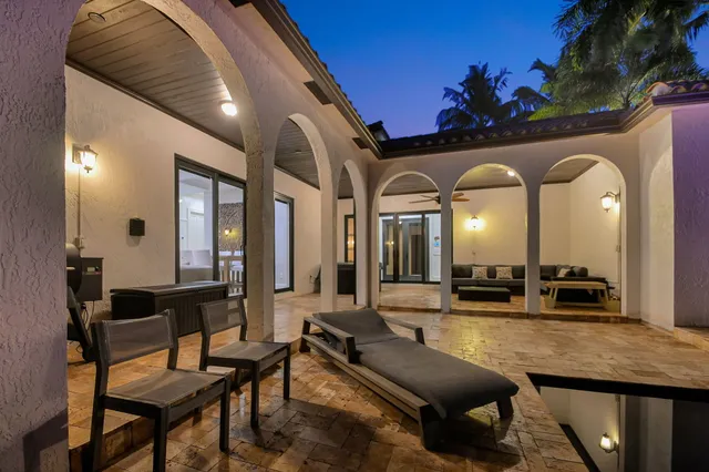 $14,000 | 832 Southwest 34th Avenue, Boynton Beach, FL 33435