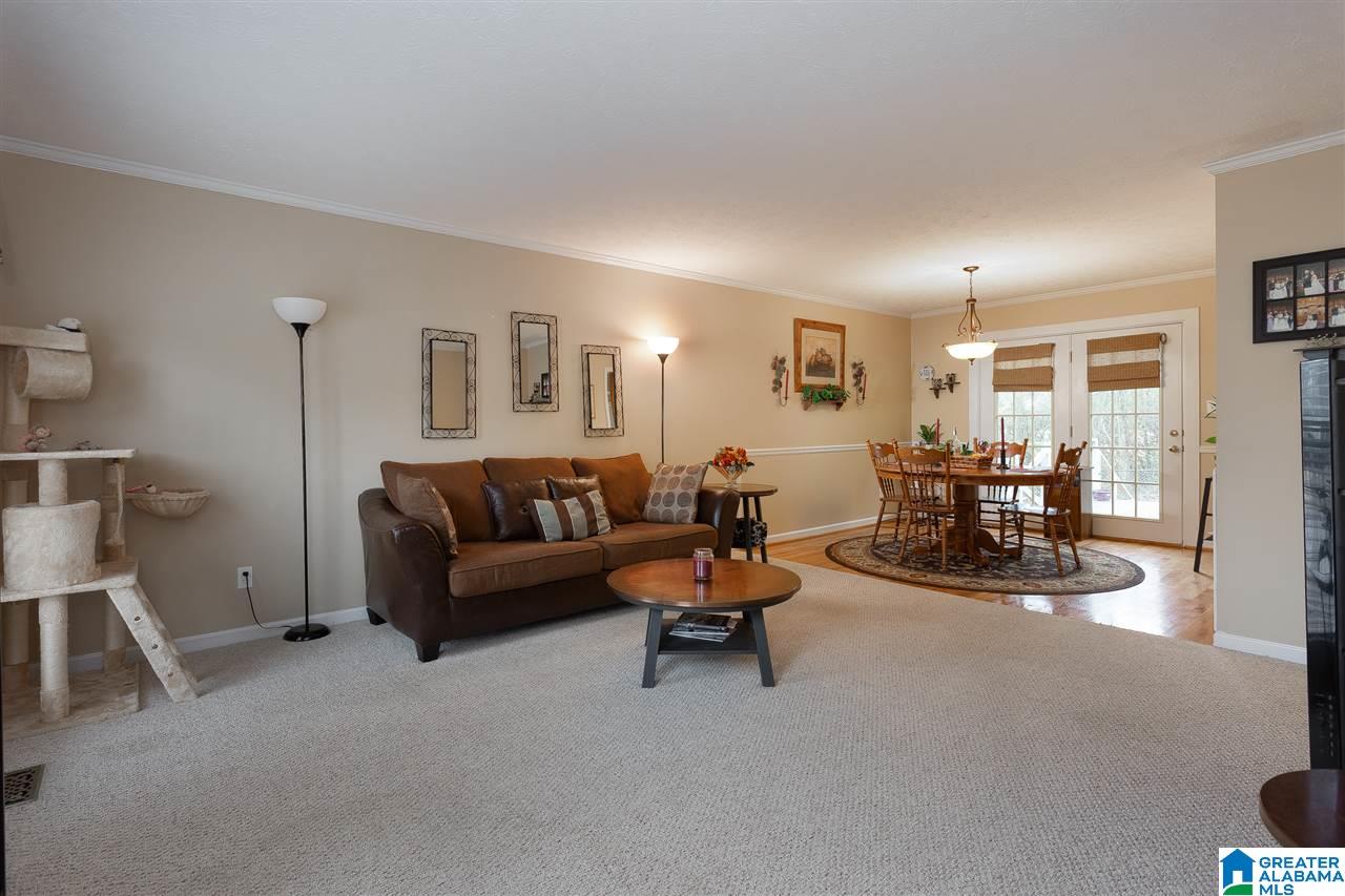 806 Brookhaven Road Anniston, AL 36207 - Photo 3 of 37