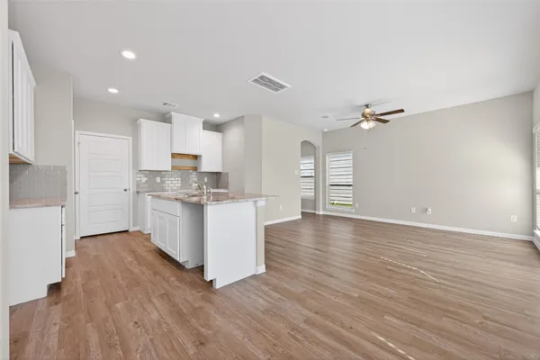 $244,990 | 426 Emerald Thicket Lane, Huffman, TX 77336