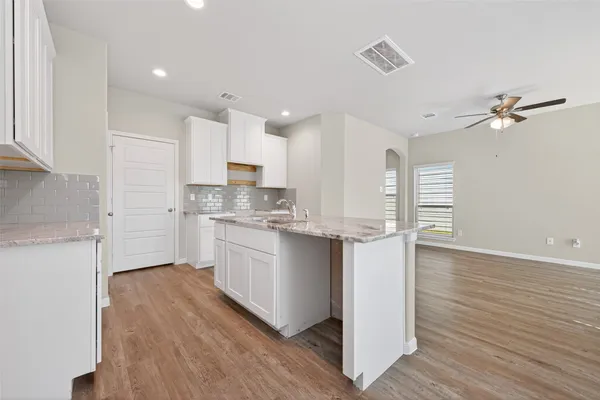 $244,990 | 426 Emerald Thicket Lane, Huffman, TX 77336