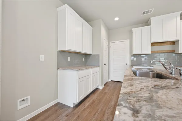 $244,990 | 426 Emerald Thicket Lane, Huffman, TX 77336