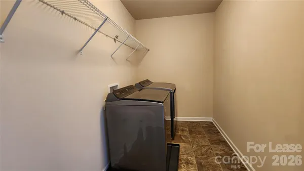 $2,400 | 508 Knothole Lane, Charlotte, NC 28214