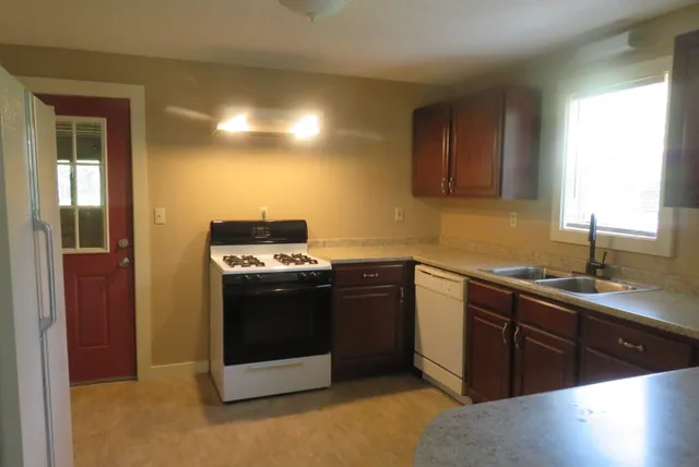 $189,900 | 23 Knapp Ave Exd, Milo, ME 04463