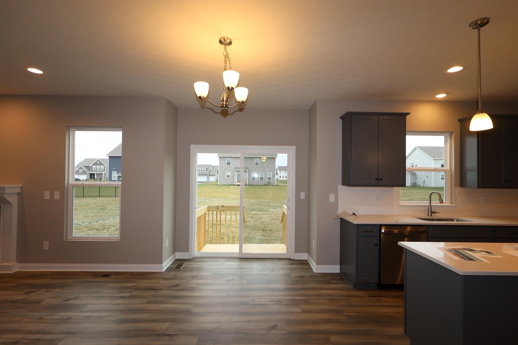 1705 Stinson Road Delaware, OH 43015 - Photo 4 of 19 Breakfast Area