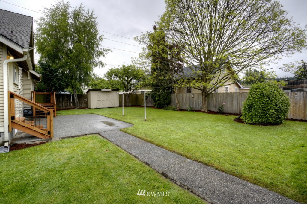 314 West Blackburn Road Mount Vernon, WA 98273 - Photo 11 of 25