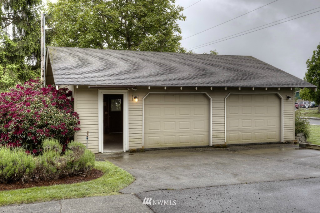 314 West Blackburn Road Mount Vernon, WA 98273 - Photo 12 of 25