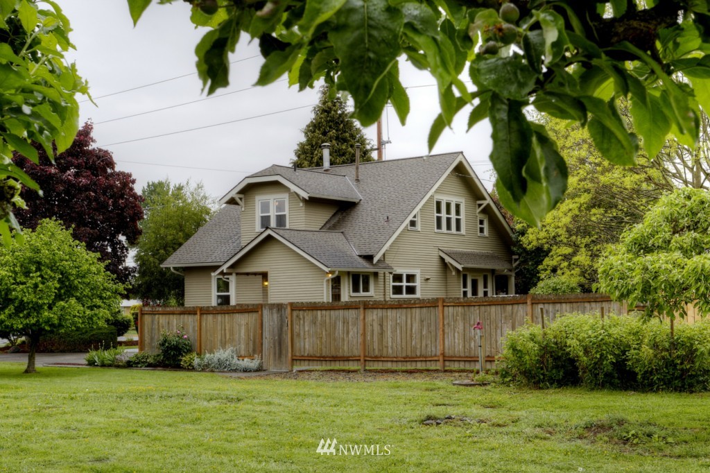 314 West Blackburn Road Mount Vernon, WA 98273 - Photo 7 of 25