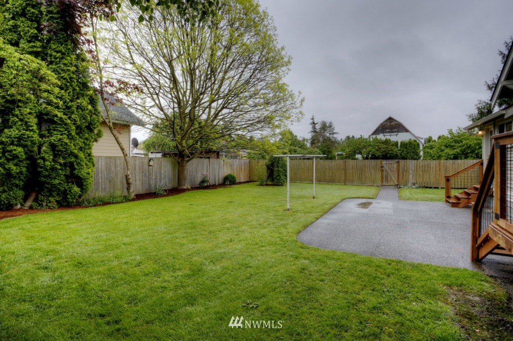 314 West Blackburn Road Mount Vernon, WA 98273 - Photo 9 of 25