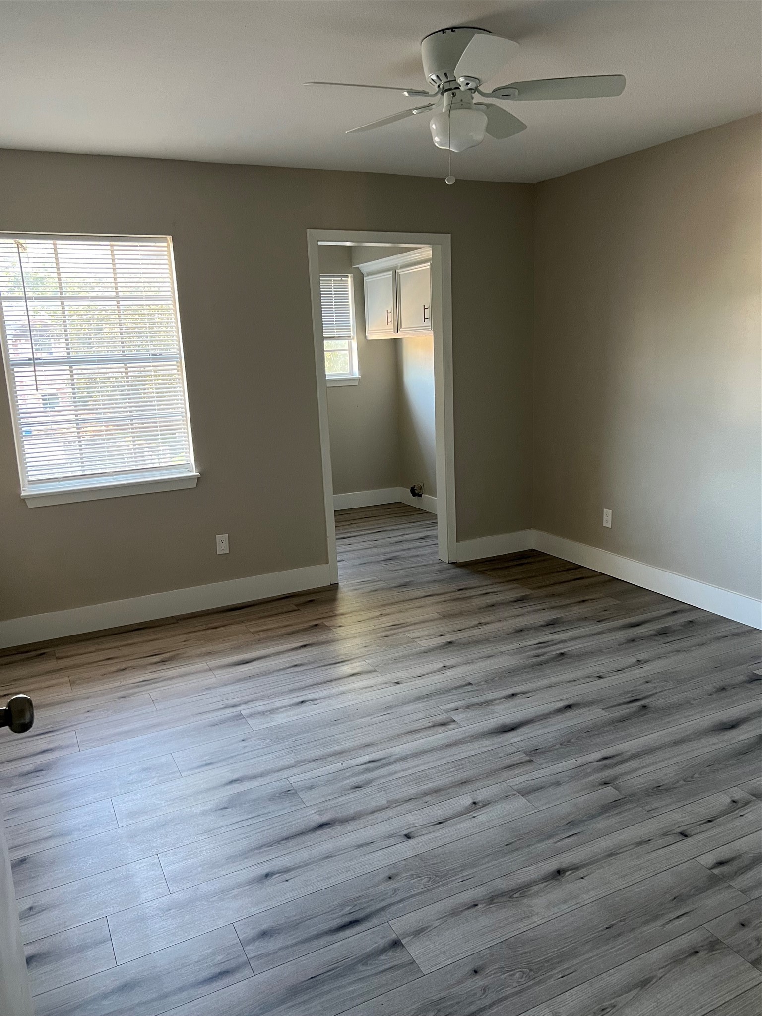 511 Commerce Street Magnolia, TX 77355 - Photo 7 of 11