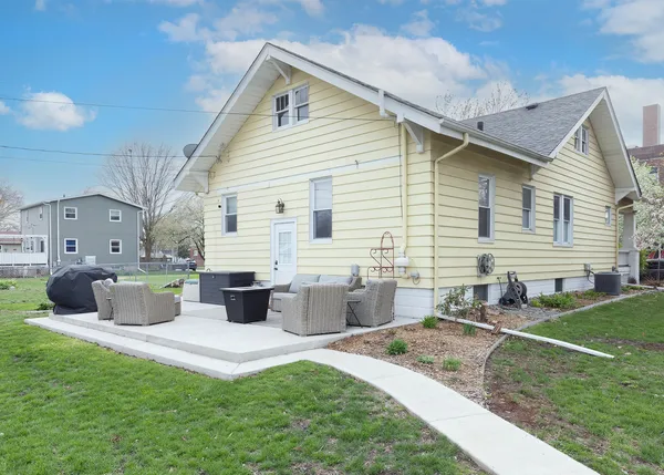$134,900 | 1811 34th Street, Rock Island, IL 61201