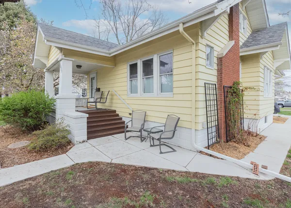 $134,900 | 1811 34th Street, Rock Island, IL 61201