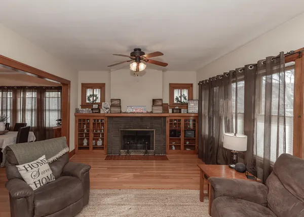 $134,900 | 1811 34th Street, Rock Island, IL 61201