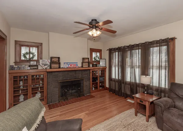 $134,900 | 1811 34th Street, Rock Island, IL 61201
